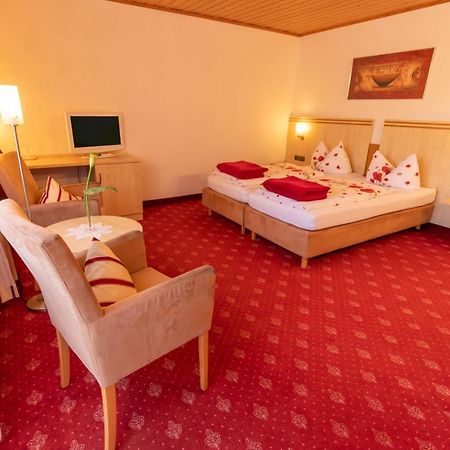 Landhotel Kuehler Grund Grasellenbach Екстер'єр фото