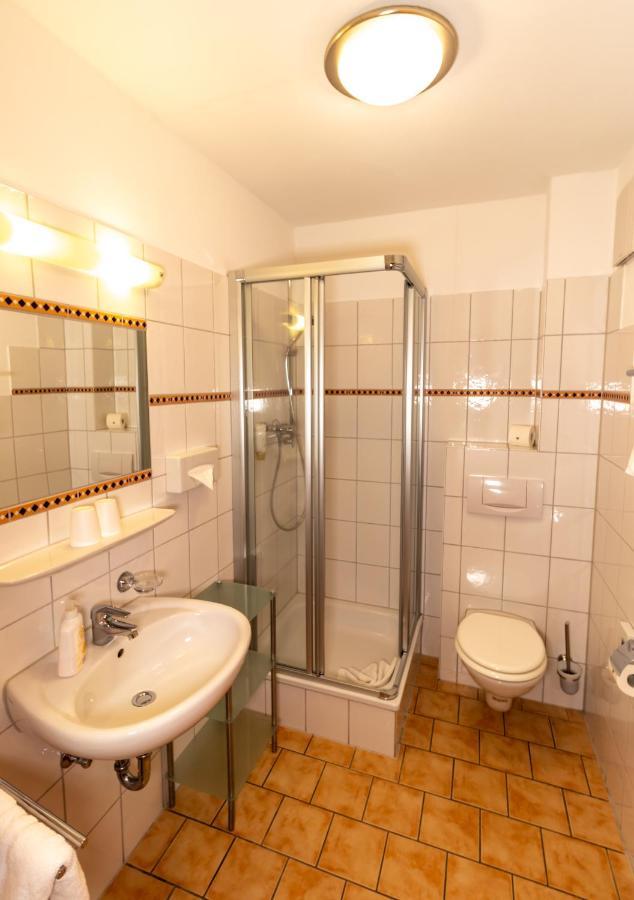 Landhotel Kuehler Grund Grasellenbach Екстер'єр фото