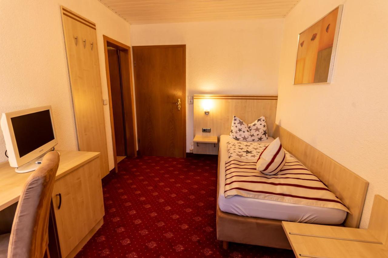 Landhotel Kuehler Grund Grasellenbach Екстер'єр фото