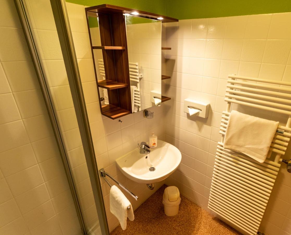 Landhotel Kuehler Grund Grasellenbach Екстер'єр фото